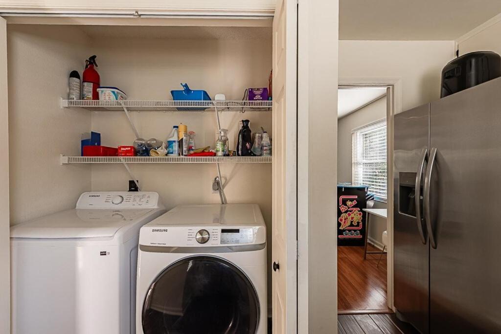 Cozy Townhome Retreat With King Bed Near I-10, Capitol, Fsu & Famu Tallahassee Extérieur photo