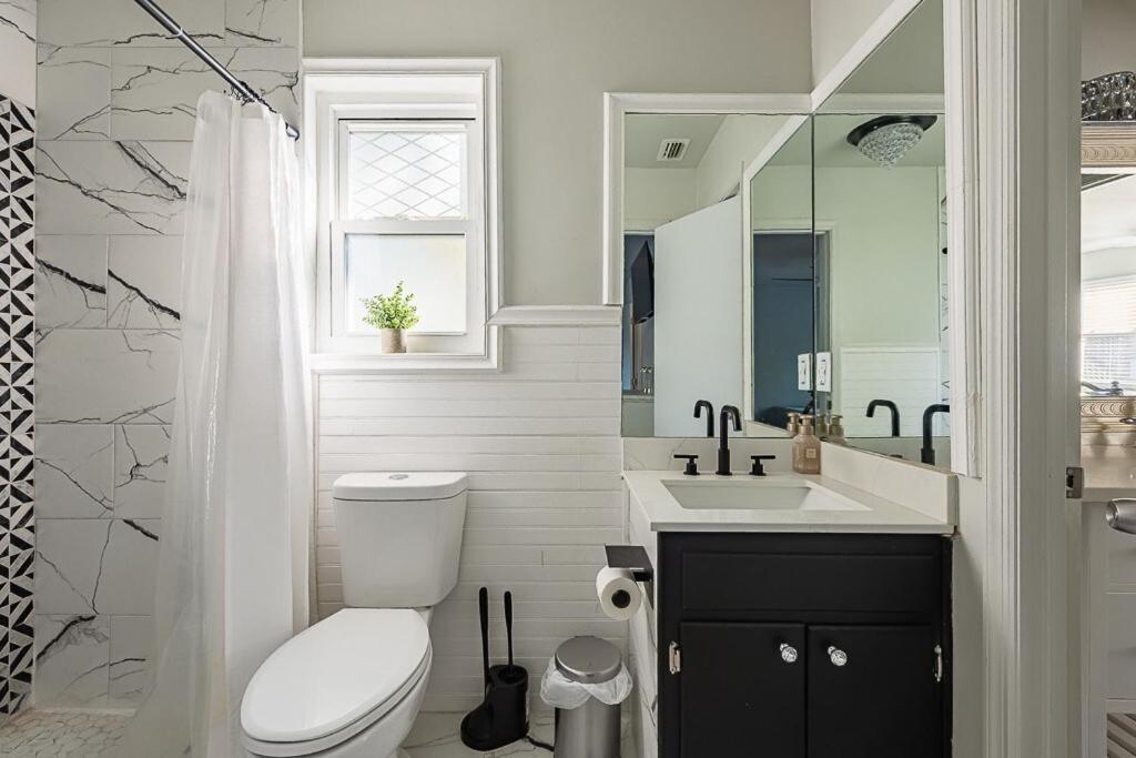 Cozy Townhome Retreat With King Bed Near I-10, Capitol, Fsu & Famu Tallahassee Extérieur photo