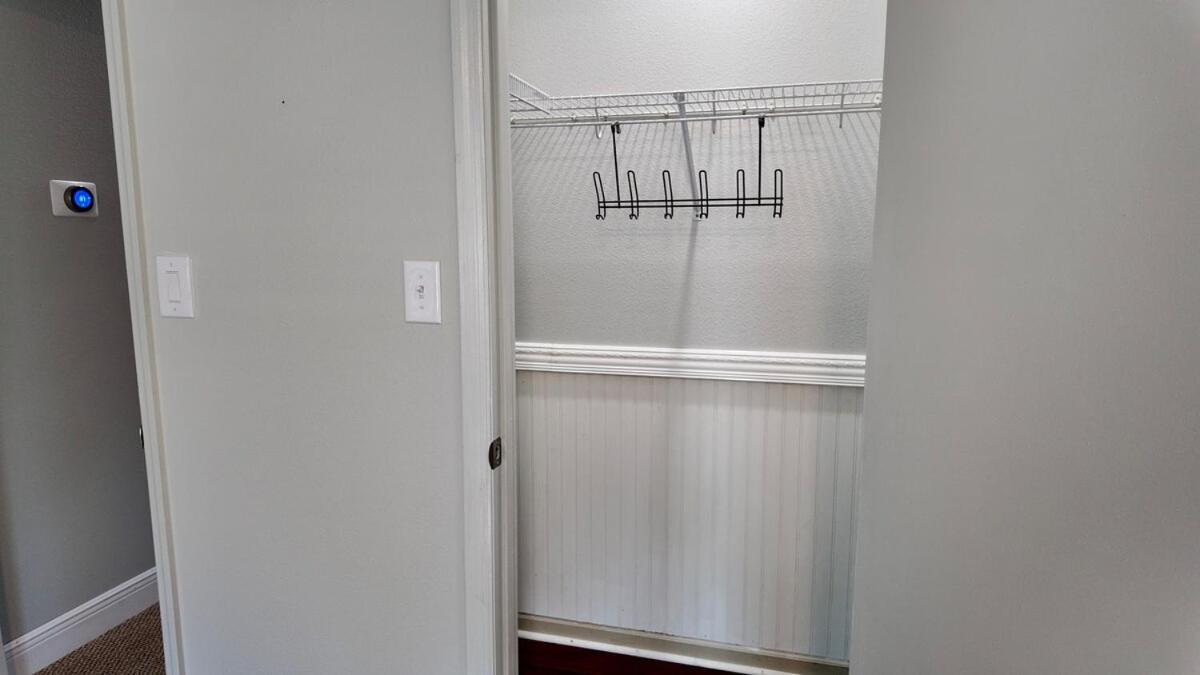 Cozy Townhome Retreat With King Bed Near I-10, Capitol, Fsu & Famu Tallahassee Extérieur photo
