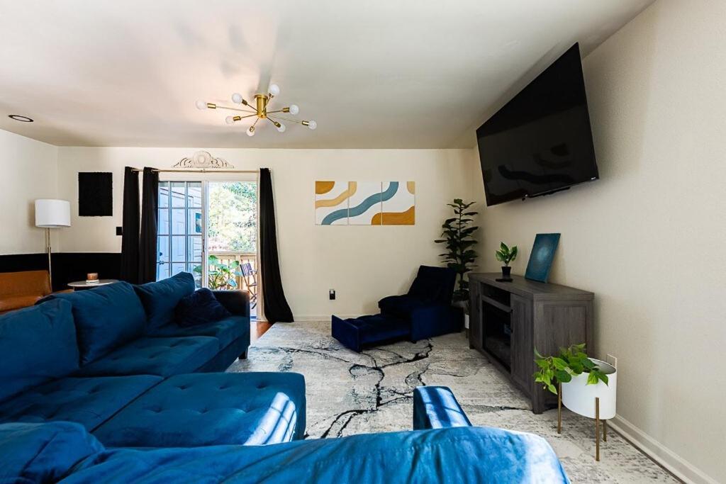 Cozy Townhome Retreat With King Bed Near I-10, Capitol, Fsu & Famu Tallahassee Extérieur photo