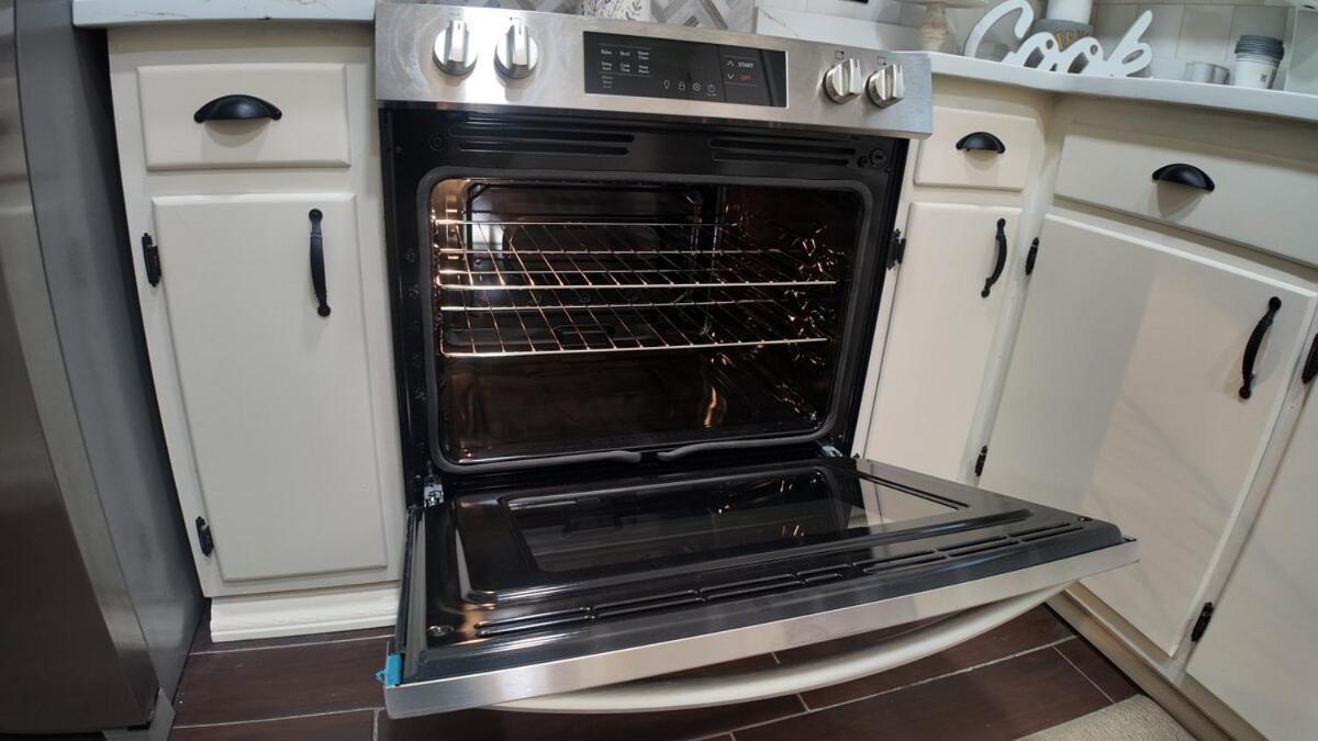 Cozy Townhome Retreat With King Bed Near I-10, Capitol, Fsu & Famu Tallahassee Extérieur photo