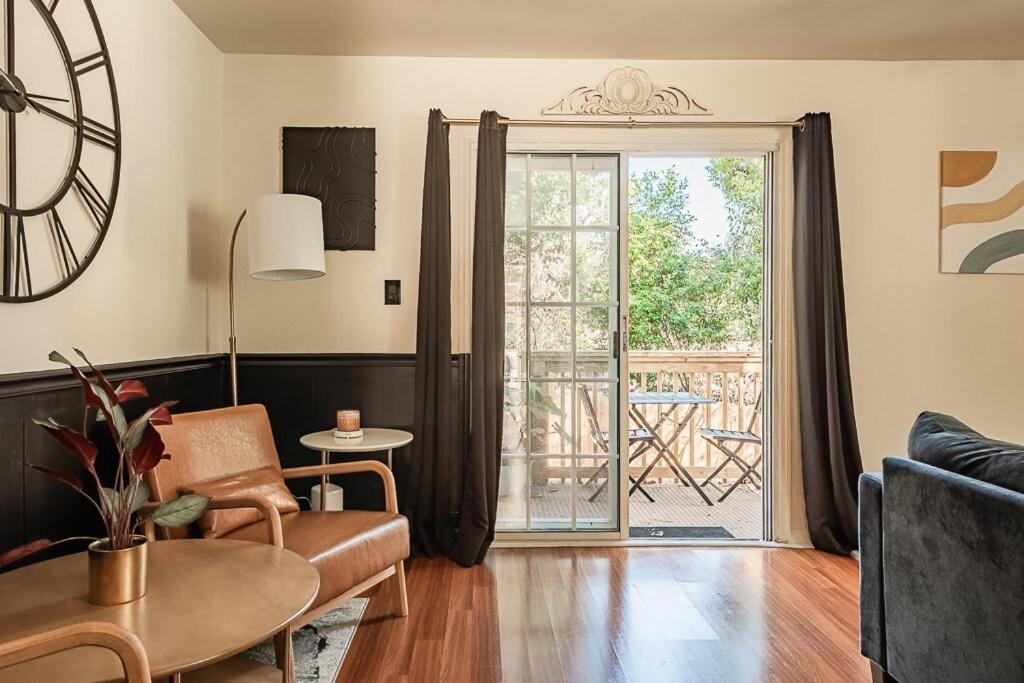 Cozy Townhome Retreat With King Bed Near I-10, Capitol, Fsu & Famu Tallahassee Extérieur photo
