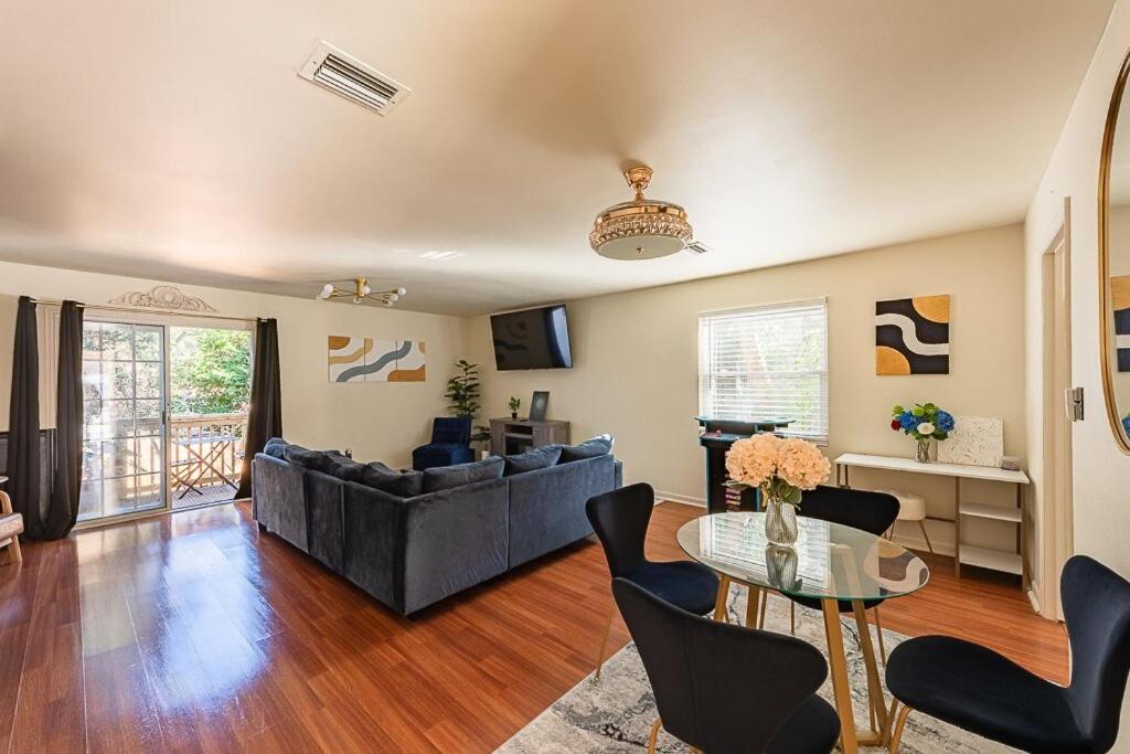 Cozy Townhome Retreat With King Bed Near I-10, Capitol, Fsu & Famu Tallahassee Extérieur photo